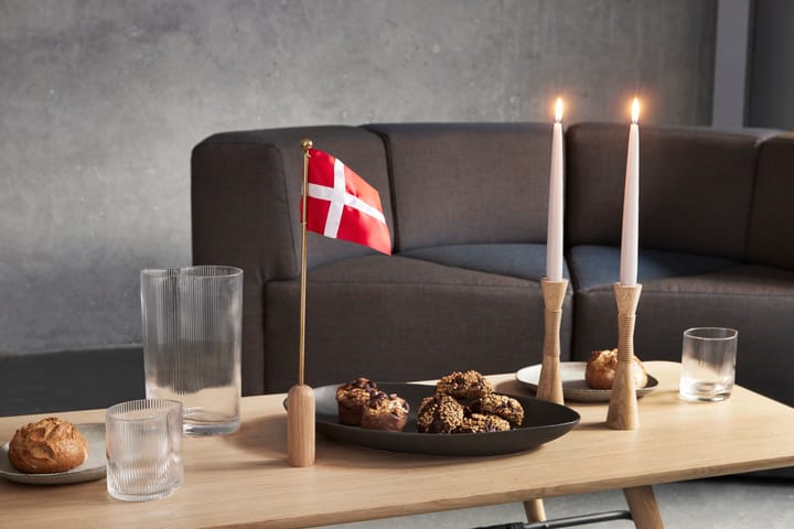 Celebrating Denmark 깃발 40 cm, Oak-brass Andersen Furniture | 안데르센 퍼니처