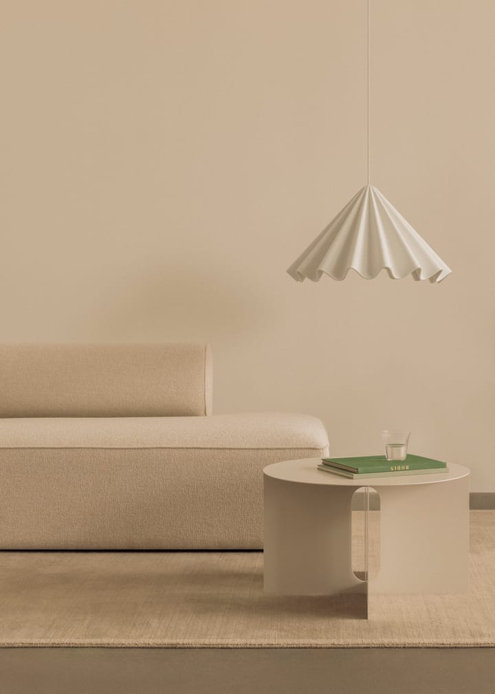 안드로자인 사이드 테이블 Ø63 cm, Ivory Audo Copenhagen | 오도 코펜하겐