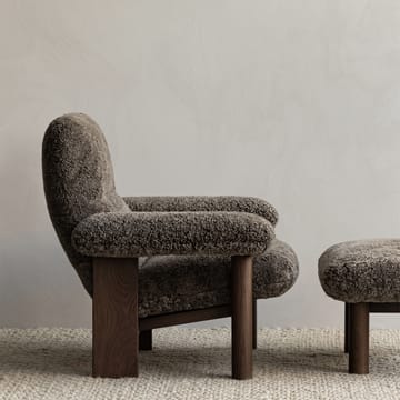 브라실리아 풋스툴 - Bouclé 02 beige-dark stained oak - Audo Copenhagen | 오도 코펜하겐