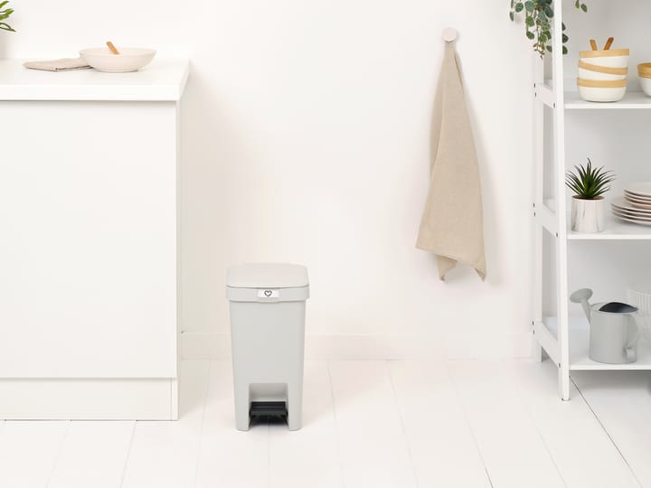 스텝업 페달 빈 10 L, Light grey Brabantia | 브라반티아