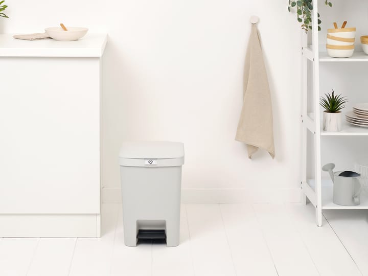 스텝업 페달 빈 25 L, Light grey Brabantia | 브라반티아