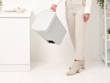 스텝업 페달 빈 25 L - Light grey - Brabantia | 브라반티아