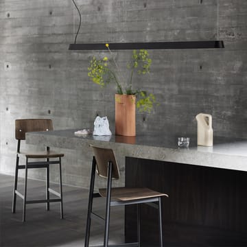 로프트 바 스툴 - Oak, high, black steel legs - Muuto | 무토