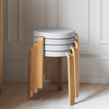 탭 스툴 - Black, black oak legs - Normann Copenhagen | 노만코펜하겐