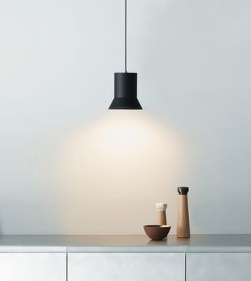 햇 펜던트 조명 미듐 - Black - Normann Copenhagen | 노만코펜하겐