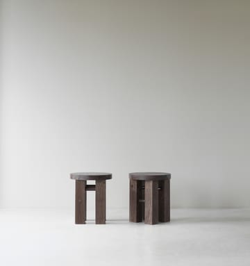 Fyr 스툴 45 cm - Dark brown - Normann Copenhagen | 노만코펜하겐